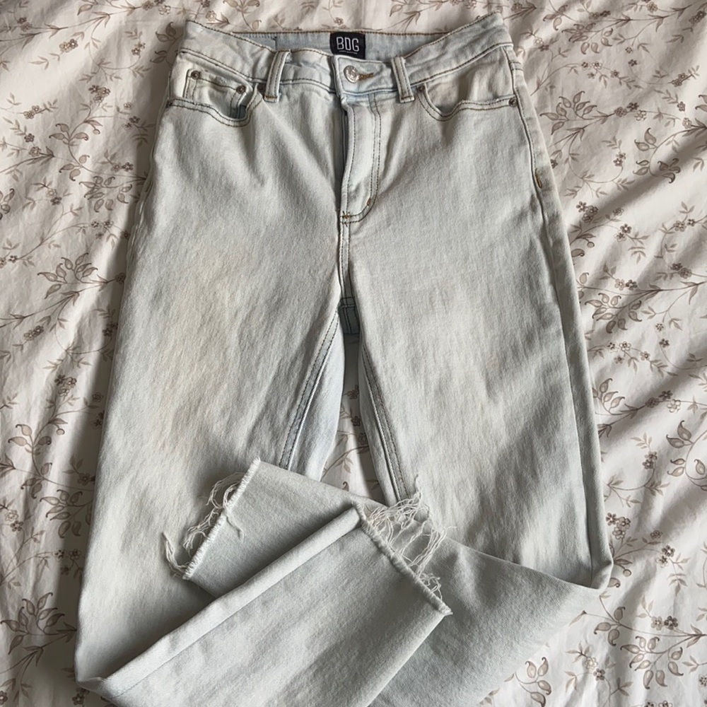 BDG Girlfriend High Rise Light Wash Jeans